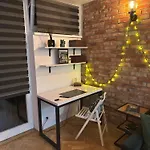 2 Flat * Warschau